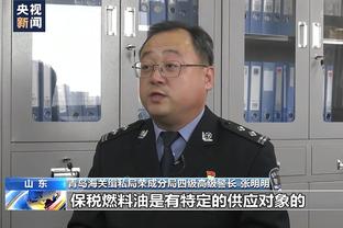 库里：克莱做出了必要的调整 我们知道他的投篮能力